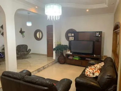 Sobrado com 4 Quartos para alugar, 235m² no Jardim Maria Adelaide, São Bernardo do Campo