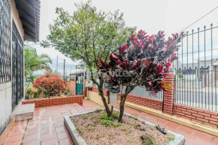 Casa com 2 Quartos à venda, 70m² no Vila São José, Porto Alegre