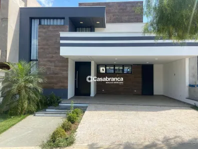 Casa de Condomínio com 3 Quartos para alugar, 185m² no Iporanga, Sorocaba