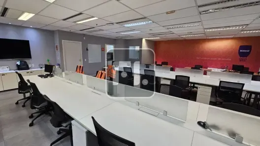 Sala Comercial à venda, 311m² no Vila Olímpia, São Paulo
