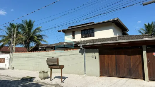 Sobrado com 3 Quartos à venda, 297m² no Portal da Fazendinha, Caraguatatuba