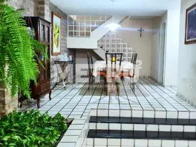 Casa com 3 Quartos à venda, 169m² no São José, Petrolina