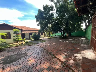 Imóvel Comercial com 5 Quartos para alugar, 720m² no Glória, Contagem