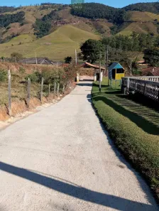 Fazenda/Sítio com 3 Quartos à venda, 140m² no Oratório, Socorro