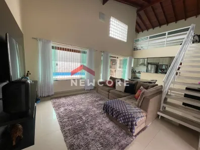 Casa com 3 Quartos à venda, 160m² no Flórida, Praia Grande