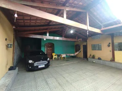 Casa com 3 Quartos à venda, 140m² no Três Barras, Contagem