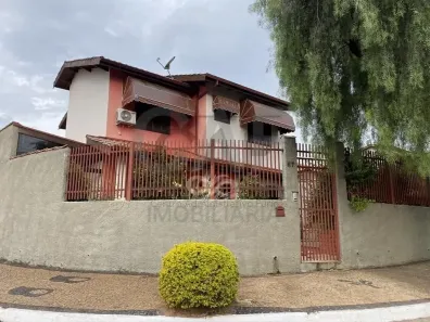 Casa com 3 Quartos à venda, 250m² no Parque R Groot, Holambra
