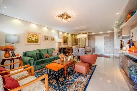 Apartamento com 3 Quartos à venda, 135m² no Mont Serrat, Porto Alegre