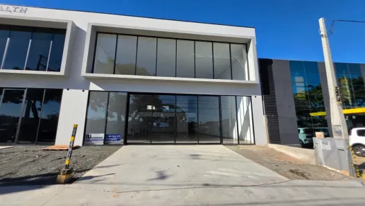 Ponto Comercial com 1 Quarto para alugar, 350m² no Parque Taquaral, Campinas