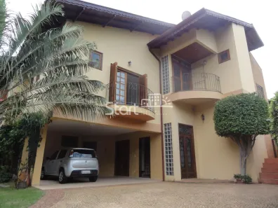 Sobrado com 4 Quartos à venda, 400m² no Jardim das Paineiras, Campinas