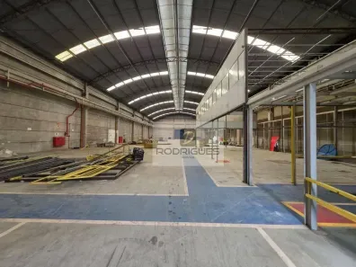 Galpão/Depósito/Armazém para alugar, 6500m² no Centro, Diadema