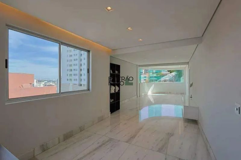 Apartamento com 3 quartos — Buritis, Belo Horizonte