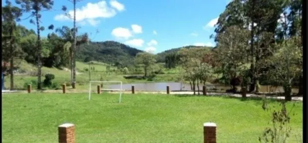 Fazenda/Sítio com 4 Quartos à venda, 300m² no Centro, Guaratinguetá