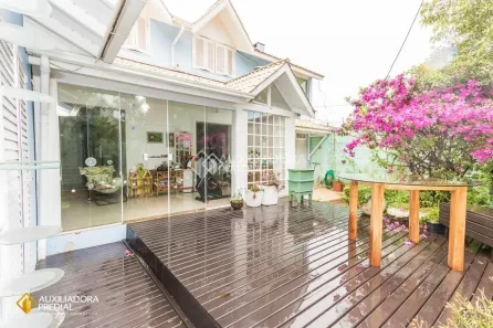 Casa com 5 Quartos à venda, 255m² no Itacorubi, Florianópolis