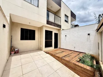 Casa com 3 Quartos à venda, 120m² no Santa Amélia, Belo Horizonte