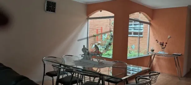 Casa com 3 Quartos à venda, 217m² no Jardim Textil, São Paulo