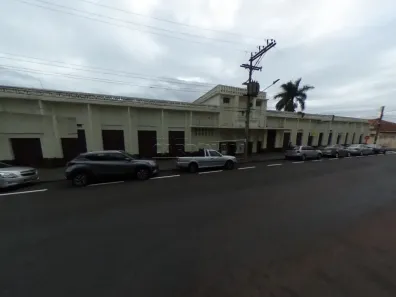 Prédio Comercial para alugar, 800m² no Jardim São Carlos, São Carlos