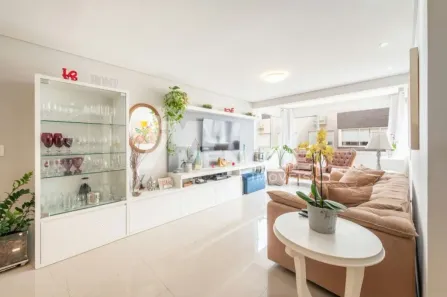 Apartamento com 3 Quartos à venda, 134m² no Vila Jardim, Porto Alegre