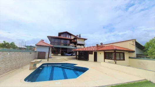Casa com 5 Quartos à venda, 608m² no Camboinhas, Niterói