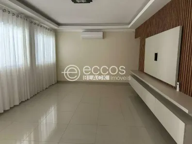 Casa com 3 Quartos à venda, 180m² no Bosque dos Buritis, Uberlândia