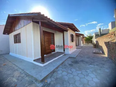 Casa com 2 Quartos para alugar, 45m² no Zona Sul, Balneário Arroio do Silva