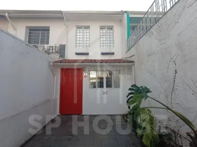 Casa com 2 Quartos para alugar, 80m² no Chácara do Sol, São Paulo