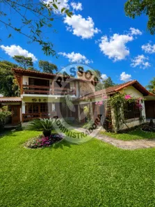 Casa com 3 Quartos à venda, 300m² no Vale Feliz, Teresópolis