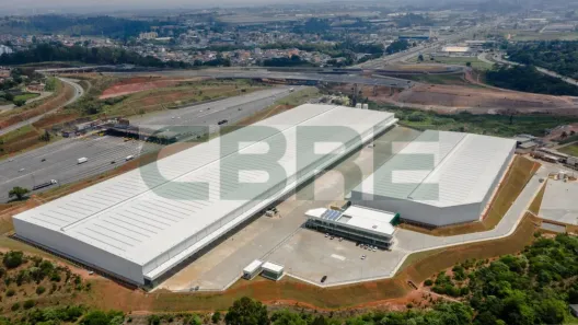 Galpão/Depósito/Armazém para alugar, 10000m² no Portão, Arujá
