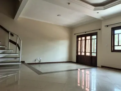 Sobrado com 3 Quartos à venda, 160m² no Vila São Silvestre, São Paulo