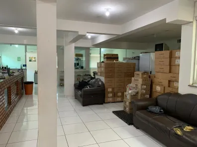 Ponto Comercial à venda, 662m² no Daniel Fonseca, Uberlândia