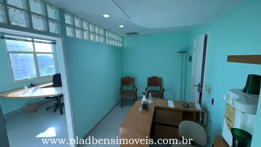 Sala Comercial à venda, 30m² no Pinheiros, São Paulo