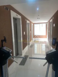 Sala Comercial à venda, 41m² no Vila Mathias, Santos
