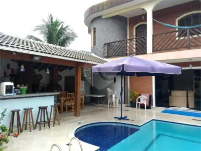 Sobrado com 4 Quartos à venda, 389m² no Balneario Praia do Perequê, Guarujá
