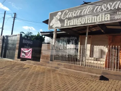 Imóvel Comercial com 3 Quartos à venda, 130m² no Uvaranas, Ponta Grossa