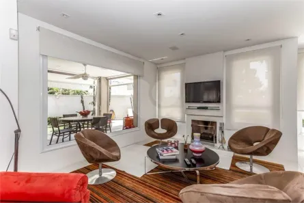 Casa com 5 Quartos à venda, 450m² no Jardim Leonor, São Paulo