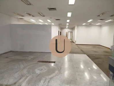Ponto Comercial para alugar, 32412m² no Vila Olímpia, São Paulo