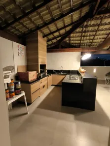 Casa de Condomínio com 4 Quartos para alugar, 224m² no Colina de Laranjeiras, Serra
