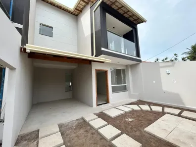 Casa com 3 Quartos à venda, 121m² no São Francisco, Serra