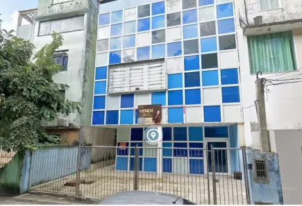 Prédio Comercial com 5 Quartos para venda ou aluguel, 645m² no Brotas, Salvador