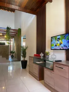 Casa de Condomínio com 3 Quartos para alugar, 131m² no Maria Farinha, Paulista