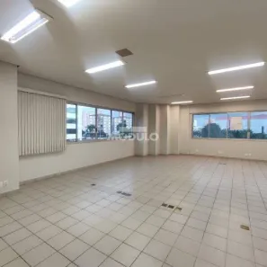 Sala Comercial para alugar, 164m² no Tabajaras, Uberlândia