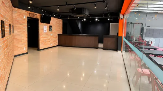 Ponto Comercial para alugar, 243m² no Rudge Ramos, São Bernardo do Campo