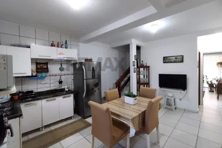 Sobrado com 2 Quartos à venda, 89m² no Ingleses do Rio Vermelho, Florianópolis