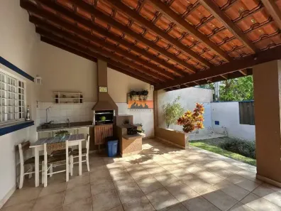 Casa com 3 Quartos à venda, 189m² no Cidade Universitária, Campinas