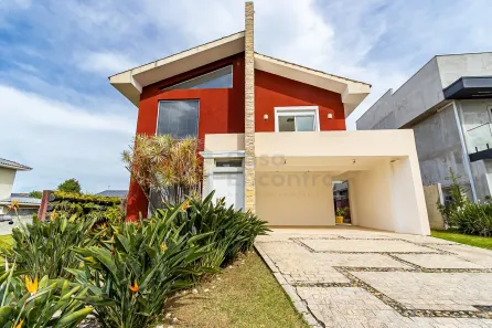 Casa de Condomínio com 4 Quartos à venda, 290m² no Pineville, Pinhais