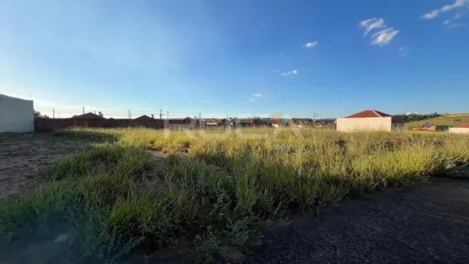 Lote/Terreno à venda, 200m² no Loteamento Residencial Eduardo Abdelnur, São Carlos