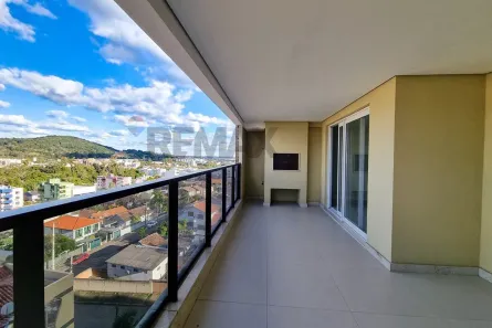 Apartamento com 3 Quartos à venda, 220m² no Nossa Senhora de Lourdes, Santa Maria