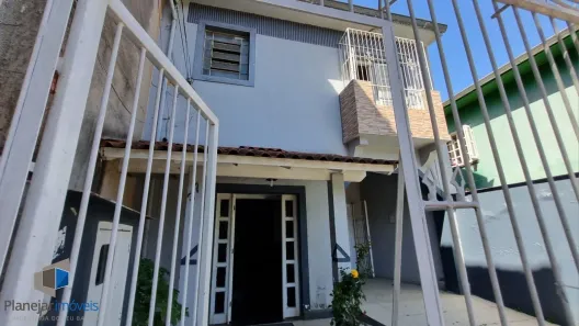Casa com 3 Quartos à venda, 90m² no Azenha, Porto Alegre