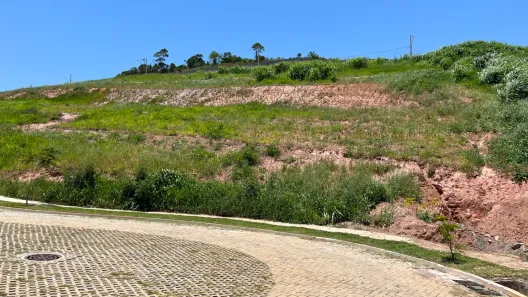 Lote/Terreno à venda, 325m² no Vina Del Mar, Juiz de Fora