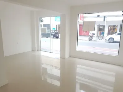 Sala Comercial à venda, 42m² no Centro, Balneário Camboriú